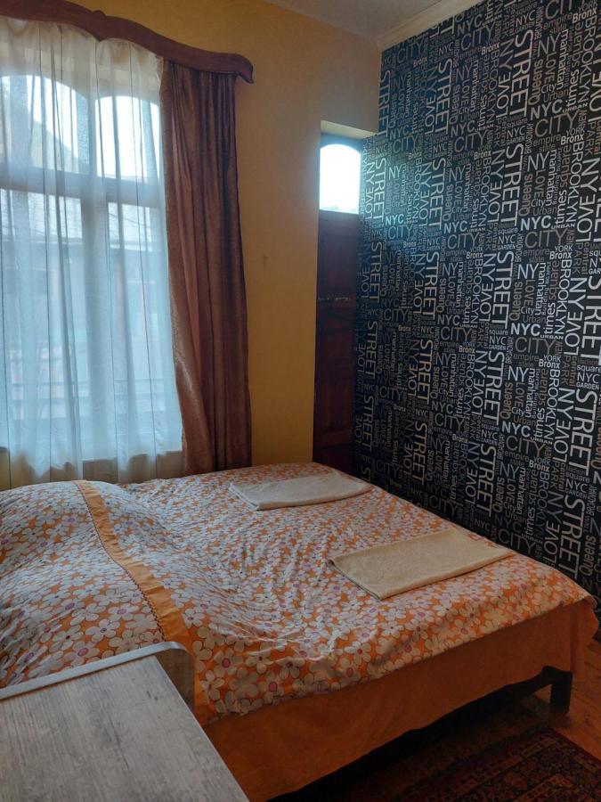 Vaniko'S Guesthouse Borjomi Esterno foto