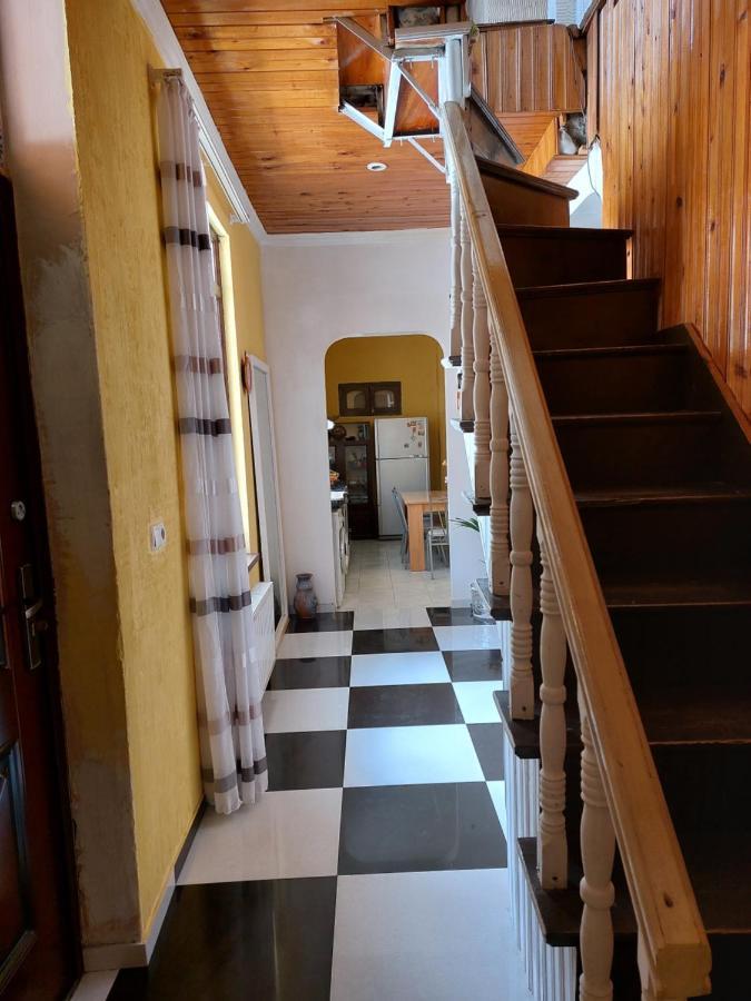 Vaniko'S Guesthouse Borjomi Esterno foto